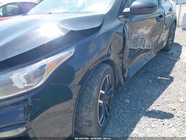 Aukcja sprzedaży 2021 Kia Forte Lxs, vin: 3KPF24AD6ME282770, numer aukcji: 45337966