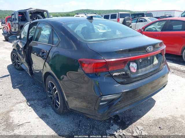 Aukcja sprzedaży 2021 Kia Forte Lxs, vin: 3KPF24AD6ME282770, numer aukcji: 45337966