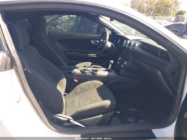 Ford Mustang Ecoboost Fastback 2020 1FA6P8TH9L5181893 Image 5