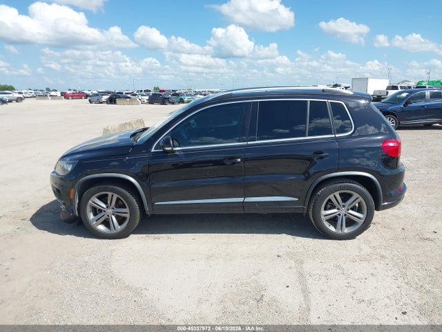 2017 Volkswagen Tiguan 2.0t Sport მანქანა იყიდება აუქციონზე, vin: WVGTV7AX4HW507202, აუქციონის ნომერი: 45337972