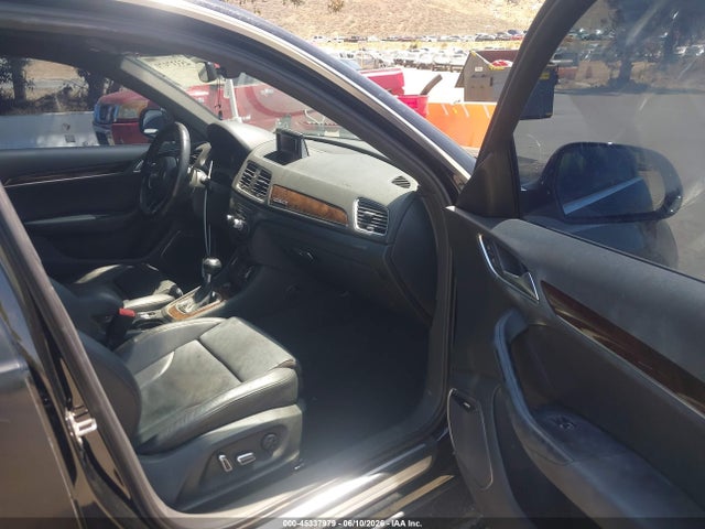 WA1GFCFS2GR018605 Audi Q3 2.0t Premium Plus