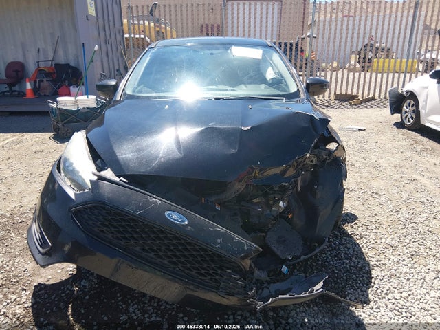 Ford FOCUS SEL 2018 1FADP3M20JL305109 Image 12