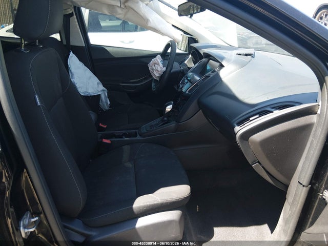 Ford FOCUS SEL 2018 1FADP3M20JL305109 Image 5