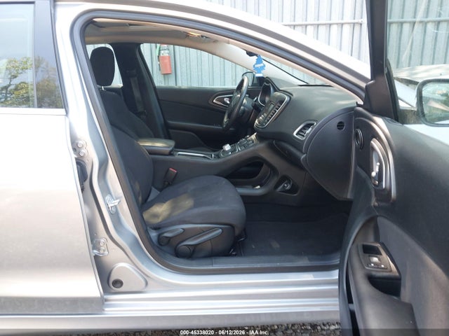 45338020 :رقم المزاد ، 1C3CCCAB4FN539498 vin ، 2015 Chrysler 200 Limited مزاد بيع