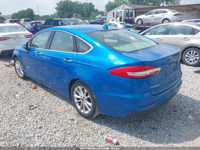 45338022 :رقم المزاد ، 3FA6P0MU3KR262395 vin ، 2019 Ford Fusion Hybrid Sel مزاد بيع
