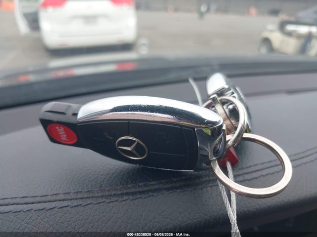 45338028 :رقم المزاد ، WDDNG7BB8AA297318 vin ، 2010 Mercedes-benz S 550 مزاد بيع