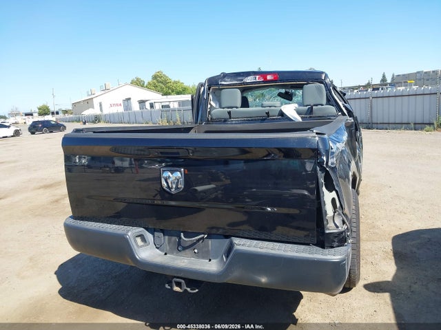 1C6RR6FG4KS507552 RAM 1500 Classic Tradesman 4x2 6&#039;4 Box