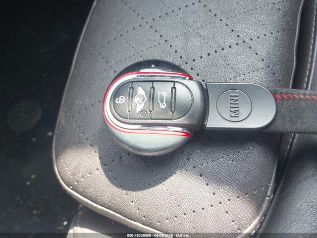 WMWXU1C50G2D57418 Mini Hardtop Cooper