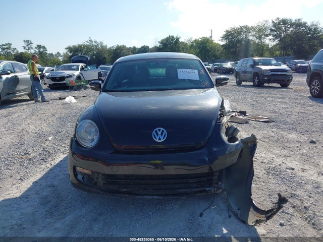 2014 Volkswagen Beetle 1.8t მანქანა იყიდება აუქციონზე, vin: 3VWJ17AT0EM665064, აუქციონის ნომერი: 45338065