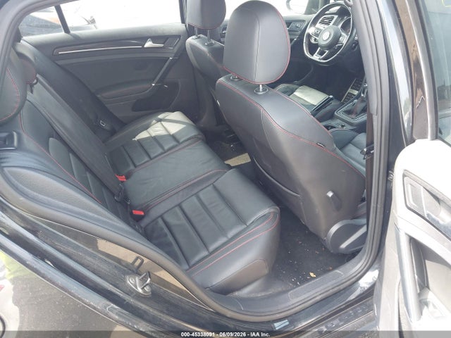 2015 Volkswagen Golf Gti 2.0t Se 4-door მანქანა იყიდება აუქციონზე, vin: 3VW5T7AU8FM001066, აუქციონის ნომერი: 45338091