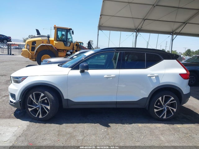 YV4162UM9L2347618 Volvo Xc40 T5 R-design
