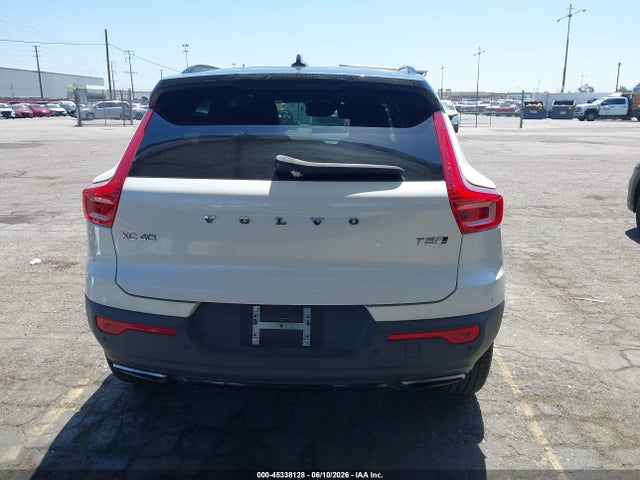 YV4162UM9L2347618 Volvo Xc40 T5 R-design