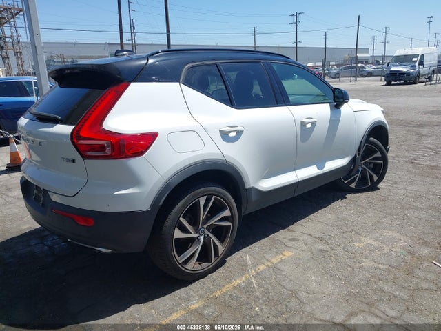 YV4162UM9L2347618 Volvo Xc40 T5 R-design