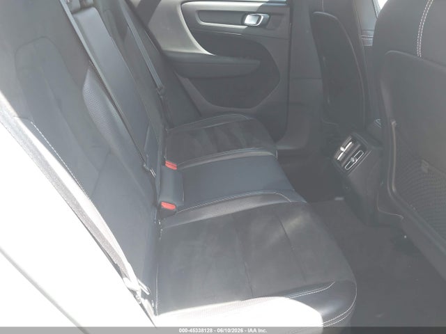 YV4162UM9L2347618 Volvo Xc40 T5 R-design