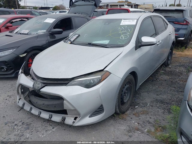 45338140 :رقم المزاد ، 2T1BURHE9KC158637 vin ، 2019 Toyota Corolla Le مزاد بيع