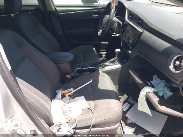 45338140 :رقم المزاد ، 2T1BURHE9KC158637 vin ، 2019 Toyota Corolla Le مزاد بيع