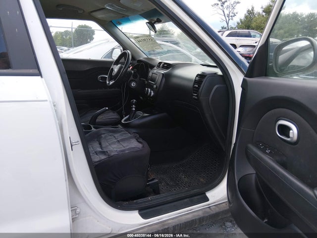 Продажа на аукционе авто 2017 Kia Soul, vin: KNDJN2A21H7493790, номер лота: 45338144