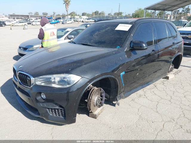 BMW X5 M 2016 5YMKT6C54G0R78366 Image 2