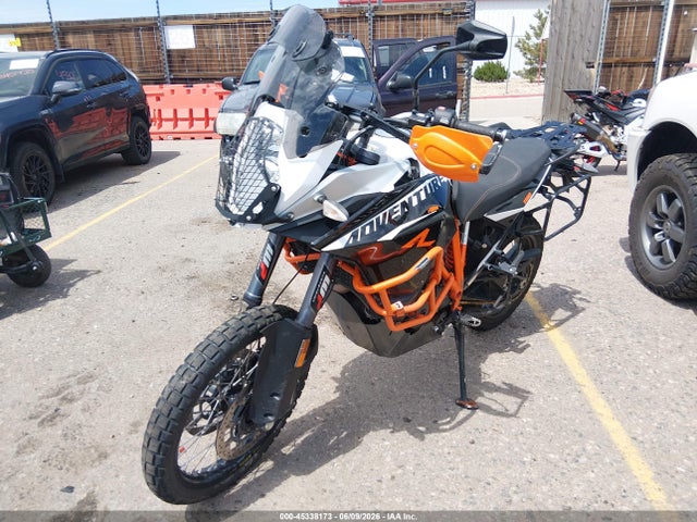 45338173 :رقم المزاد ، VBKV29400EM906680 vin ، 2014 Ktm 1190 Adventure R مزاد بيع