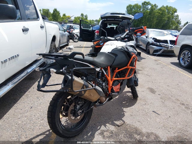 45338173 :رقم المزاد ، VBKV29400EM906680 vin ، 2014 Ktm 1190 Adventure R مزاد بيع