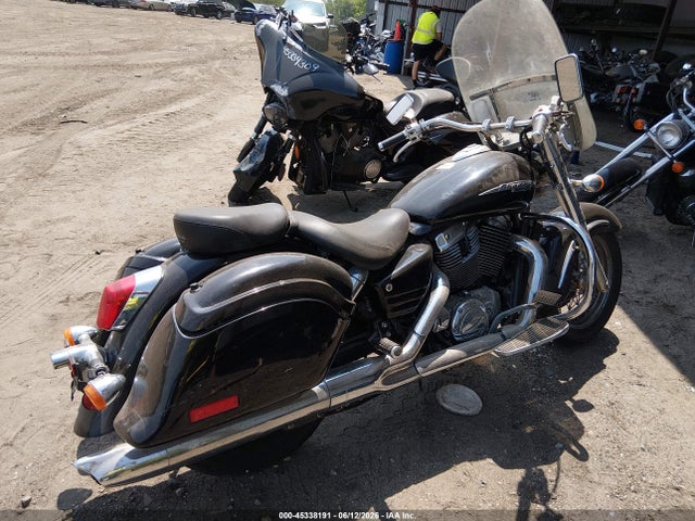 Продажа на аукционе авто 1999 Honda Vt1100 C3, vin: 1HFSC390XXA101173, номер лота: 45338191