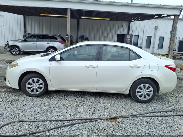 45338215 :رقم المزاد ، 5YFBPRHE2GP568002 vin ، 2016 Toyota Corolla Le Eco مزاد بيع