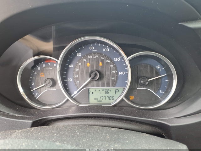 45338215 :رقم المزاد ، 5YFBPRHE2GP568002 vin ، 2016 Toyota Corolla Le Eco مزاد بيع