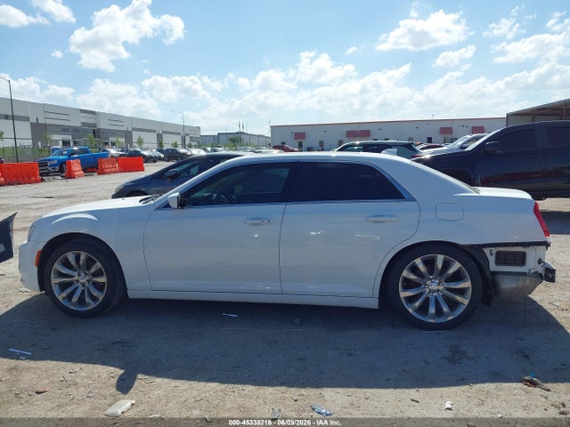45338216 :رقم المزاد ، 2C3CCAAG5KH517190 vin ، 2019 Chrysler 300 Touring L مزاد بيع