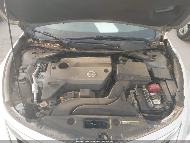 2015 Nissan Altima 2.5 Sv მანქანა იყიდება აუქციონზე, vin: 1N4AL3AP1FC473508, აუქციონის ნომერი: 45338243