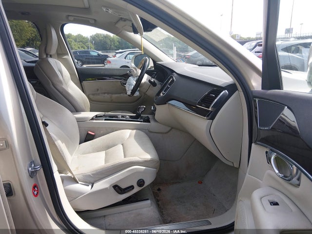 Auction sale of the 2016 Volvo Xc90 T6 Momentum, vin: YV4A22PK8G1023576, lot number: 45338281