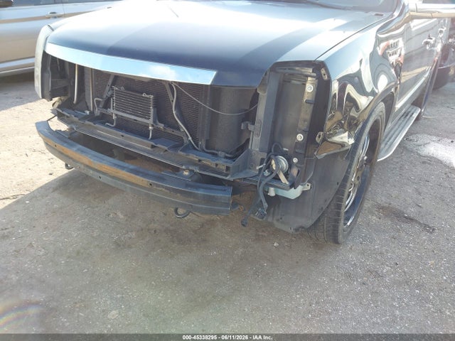 Auction sale of the 2010 Cadillac Escalade Luxury, vin: 1GYUCBEF2AR277418, lot number: 45338295