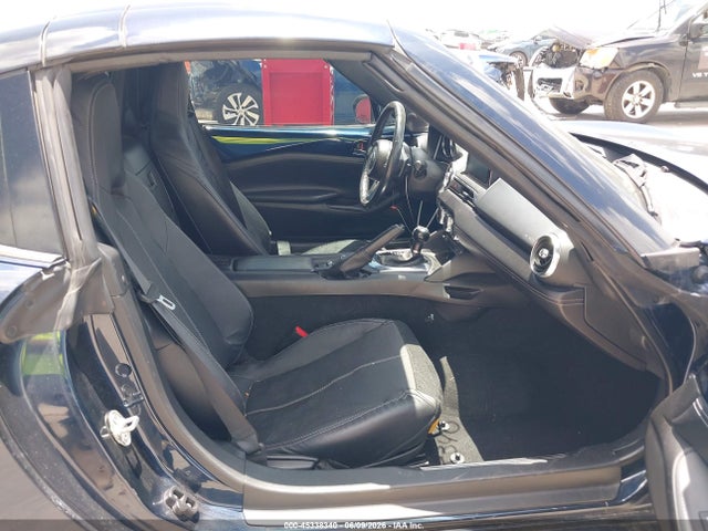 2021 Mazda Mx-5 Miata Rf Grand Touring მანქანა იყიდება აუქციონზე, vin: JM1NDAM75M0451941, აუქციონის ნომერი: 45338340