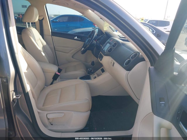 Продажа на аукционе авто 2011 Volkswagen Tiguan Sel, vin: WVGAV7AX4BW568693, номер лота: 45338353