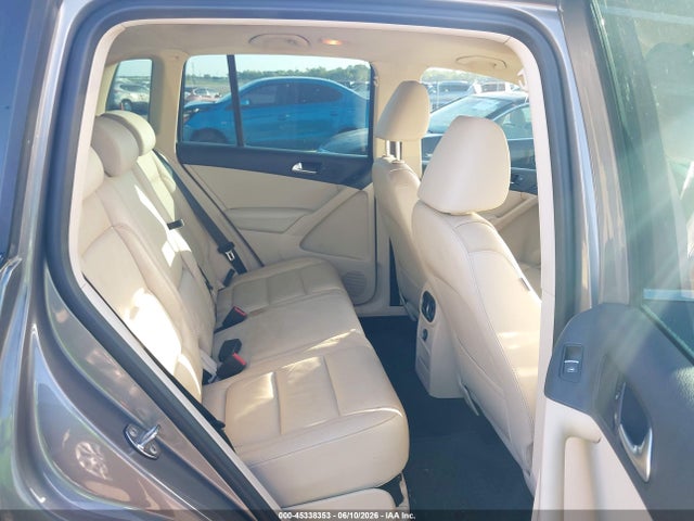 Продажа на аукционе авто 2011 Volkswagen Tiguan Sel, vin: WVGAV7AX4BW568693, номер лота: 45338353