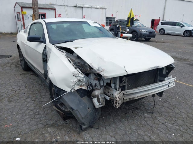 Продаж на аукціоні авто 2012 Ford Mustang V6 Premium, vin: 1ZVBP8AM7C5236993, номер лоту: 45338389