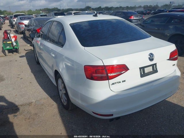 Aukcja sprzedaży 2015 Volkswagen Jetta 1.8t Se, vin: 3VWD07AJ1FM307486, numer aukcji: 45338391