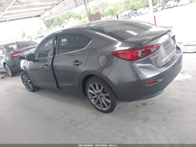 Продаж на аукціоні авто 2018 Mazda Mazda3 Touring, vin: 3MZBN1V33JM175924, номер лоту: 45338407