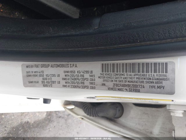45338411 :رقم المزاد ، ZFBCFABH9EZ001724 vin ، 2014 Fiat 500l Easy مزاد بيع