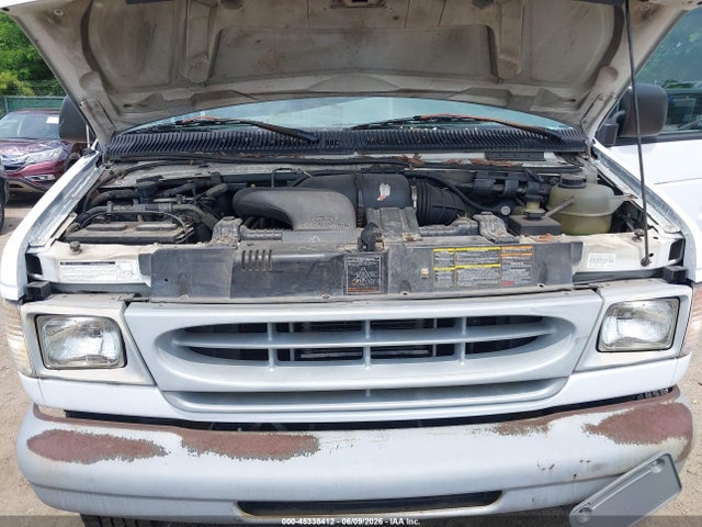 1997 Ford Club Wagon Xl/xlt მანქანა იყიდება აუქციონზე, vin: 1FBJS31L5VHA48275, აუქციონის ნომერი: 45338412
