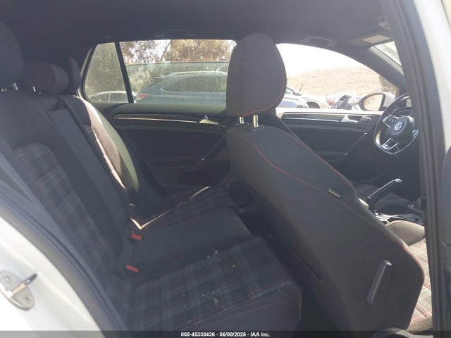 45338436 :رقم المزاد ، 3VW5T7AU6FM009926 vin ، 2015 Volkswagen Golf Gti 2.0t S 4-door مزاد بيع