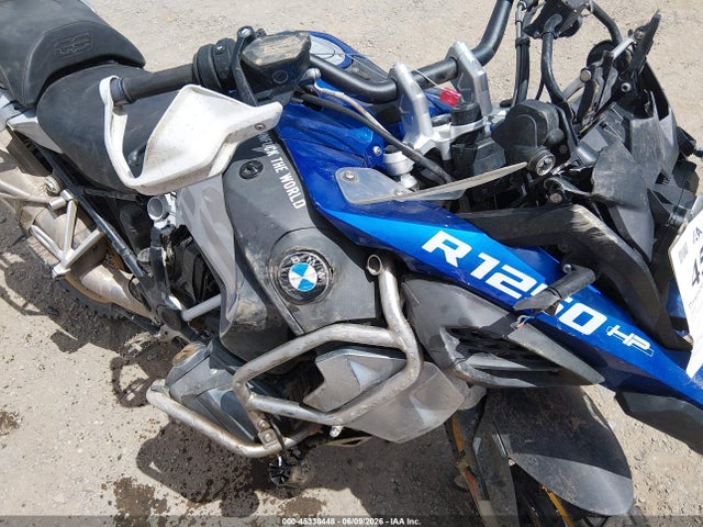 45338448 :رقم المزاد ، WB10J5305LZF90315 vin ، 2020 Bmw R 1250 Gs Adventure مزاد بيع