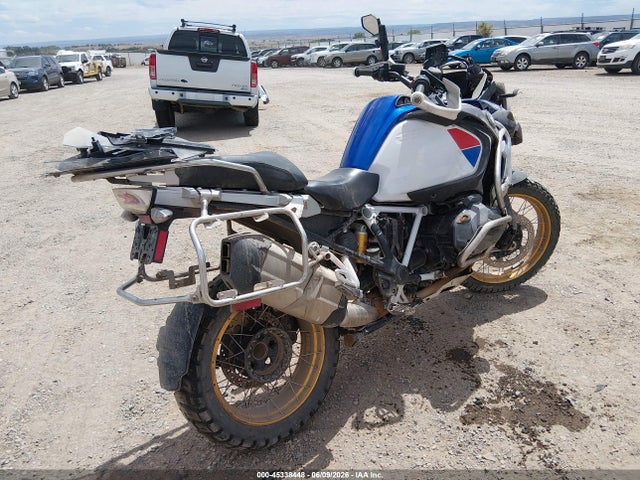 45338448 :رقم المزاد ، WB10J5305LZF90315 vin ، 2020 Bmw R 1250 Gs Adventure مزاد بيع