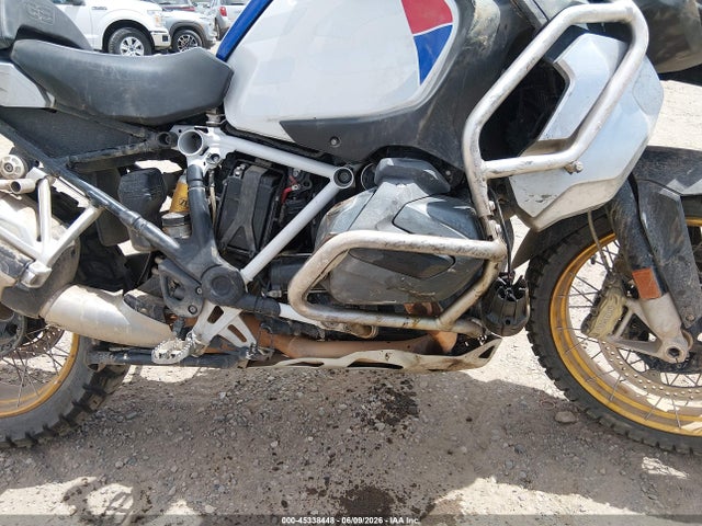 45338448 :رقم المزاد ، WB10J5305LZF90315 vin ، 2020 Bmw R 1250 Gs Adventure مزاد بيع