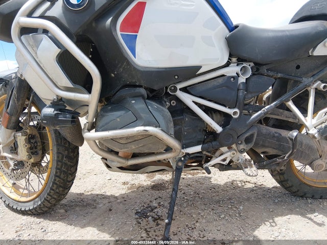 45338448 :رقم المزاد ، WB10J5305LZF90315 vin ، 2020 Bmw R 1250 Gs Adventure مزاد بيع
