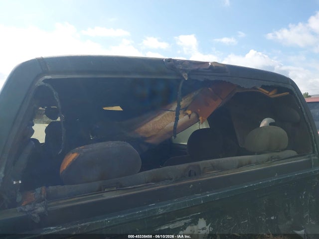 Продаж на аукціоні авто 2004 Chevrolet Silverado 1500 Ls, vin: 2GCEC19T941324459, номер лоту: 45338458
