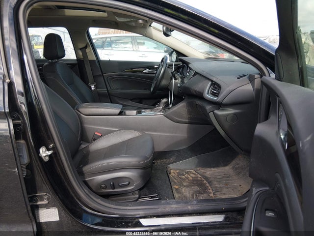 Продаж на аукціоні авто 2018 Buick Regal Tourx Essence, vin: W04GV8SX3J1107543, номер лоту: 45338463