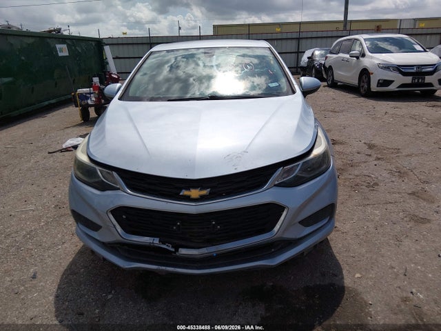 45338488 :رقم المزاد ، 1G1BE5SM6H7140704 vin ، 2017 Chevrolet Cruze Lt Auto مزاد بيع