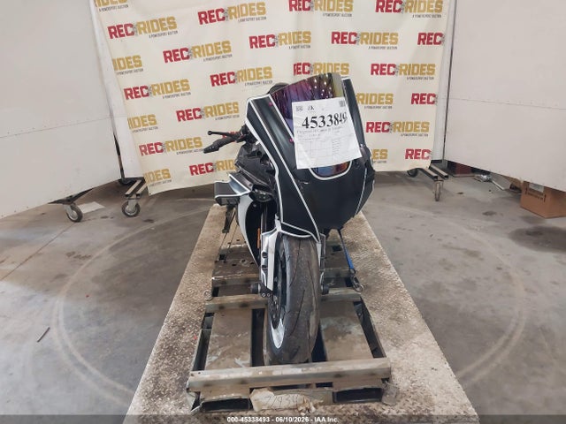 Продаж на аукціоні авто 2023 Yamaha Yzfr1, vin: JYARN66E3PA003568, номер лоту: 45338493