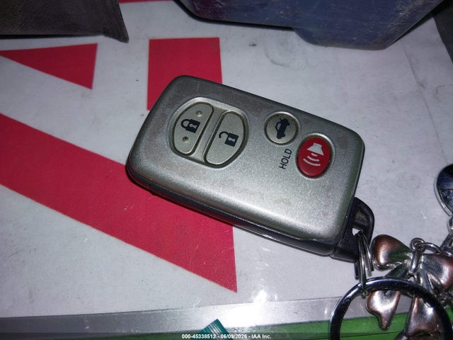 45338512 :رقم المزاد ، 4T1BK3EK9AU603999 vin ، 2010 Toyota Camry Se V6 مزاد بيع