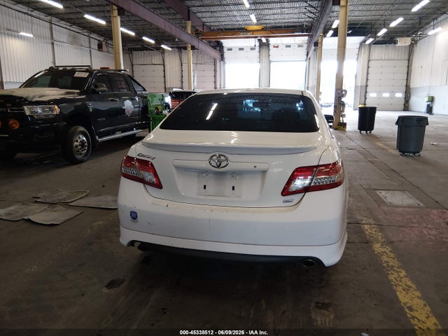 45338512 :رقم المزاد ، 4T1BK3EK9AU603999 vin ، 2010 Toyota Camry Se V6 مزاد بيع